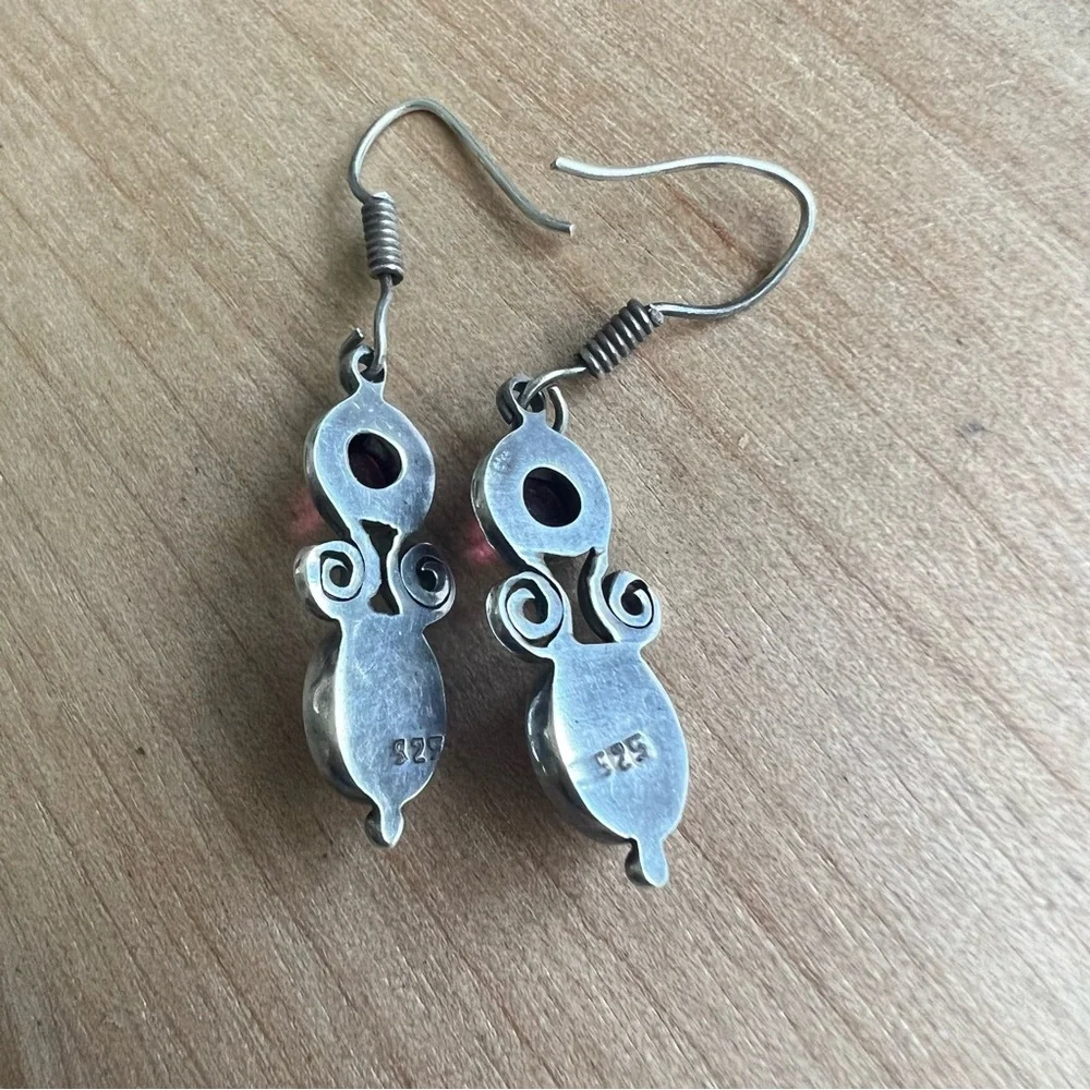 Vintage style 925 Sterling silver spiral pink gemstone dangle earrings